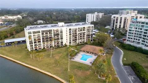 100 Oakmont Lane Belleair FL 33756