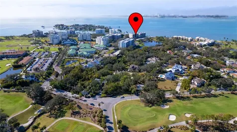 100 Oakmont Lane Belleair FL 33756