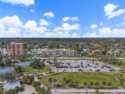 1200 N Shore Drive NE St Petersburg FL 33701