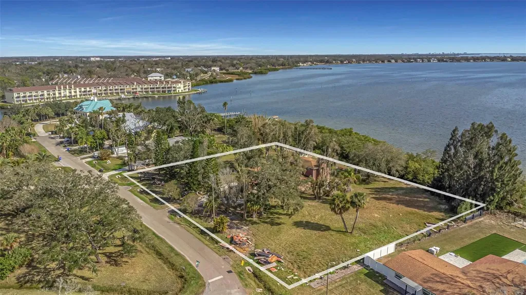 3825 Shore Boulevard Oldsmar FL 34677