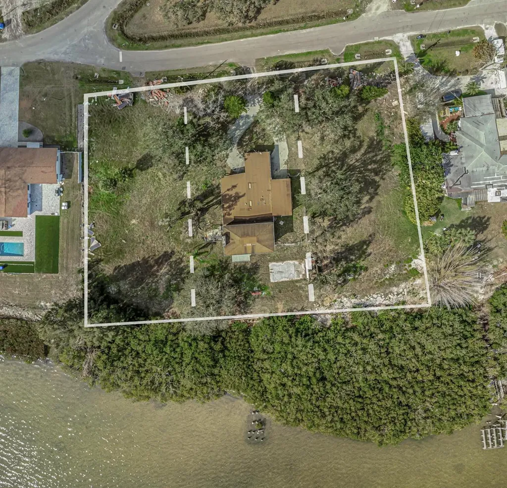 3825 Shore Boulevard Oldsmar FL 34677