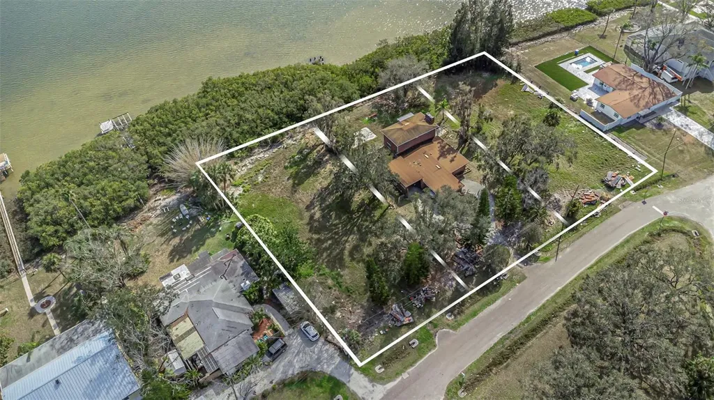 3825 Shore Boulevard Oldsmar FL 34677