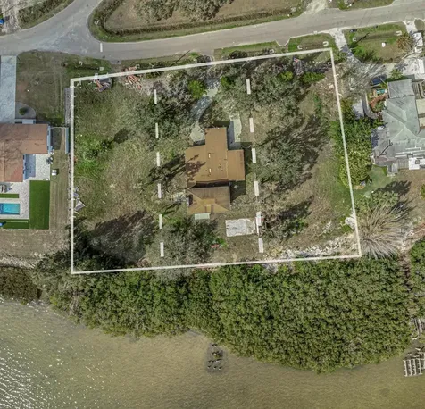 3825 Shore Boulevard Oldsmar FL 34677