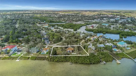 3825 Shore Boulevard Oldsmar FL 34677