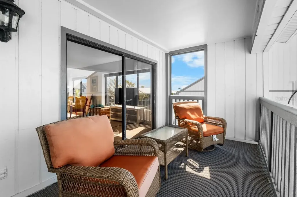 808 Bahia Del Sol Drive Ruskin FL 33570