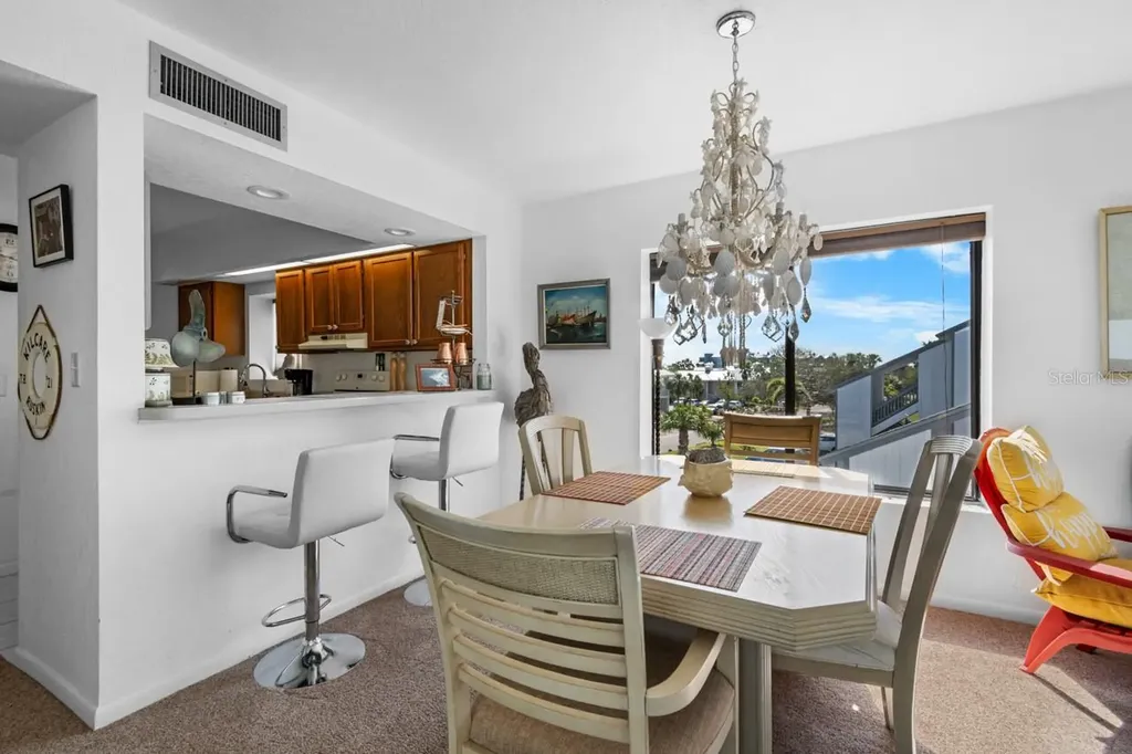 808 Bahia Del Sol Drive Ruskin FL 33570