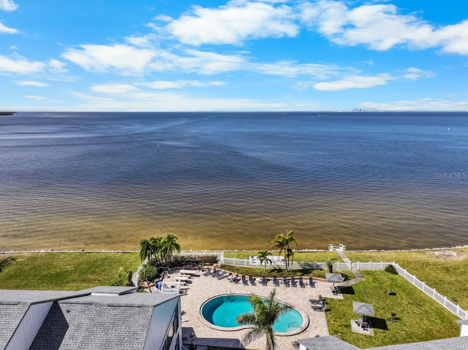 808 Bahia Del Sol Drive Ruskin FL 33570