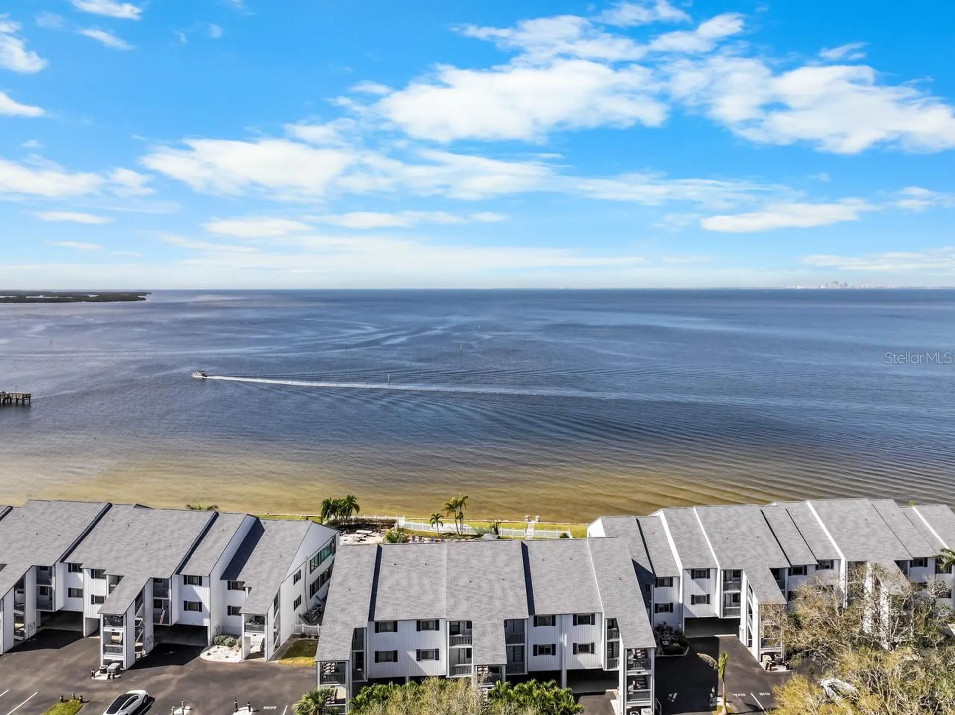 808 Bahia Del Sol Drive Ruskin FL 33570