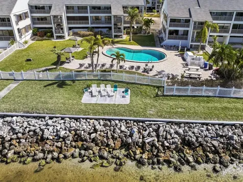 808 Bahia Del Sol Drive Ruskin FL 33570