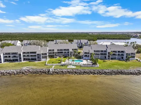 808 Bahia Del Sol Drive Ruskin FL 33570