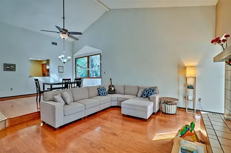 5717 NW 38th Place Gainesville FL 32606
