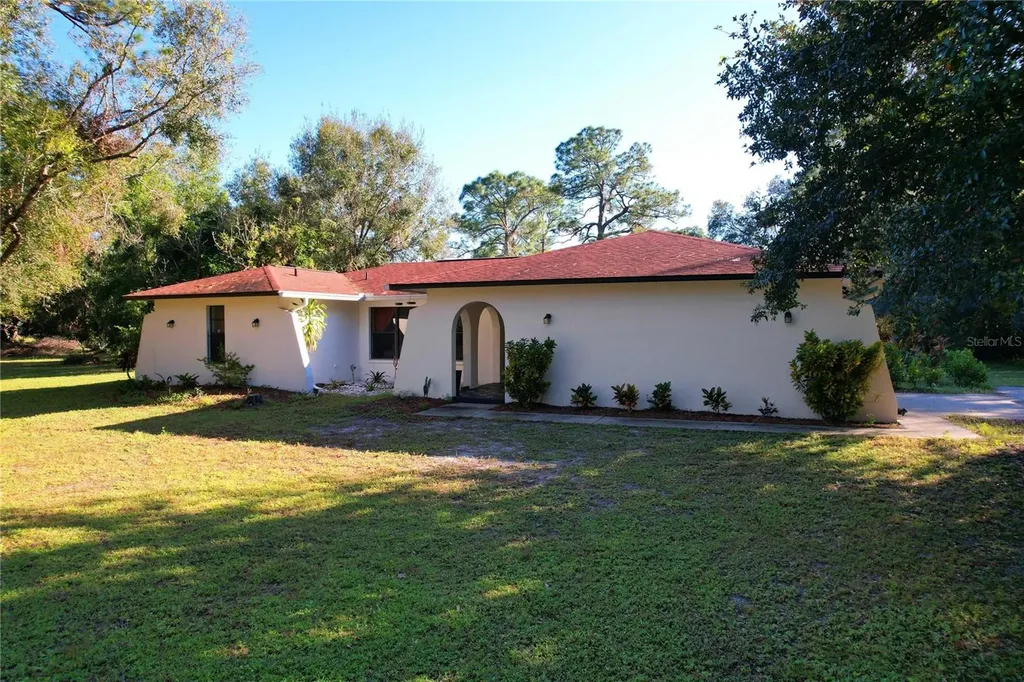 14380 Orange River Road Fort Myers FL 33905