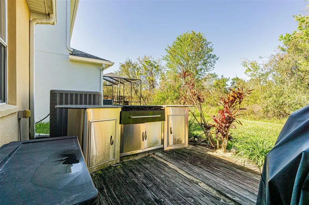 20326 Merry Oak Avenue Tampa FL 33647