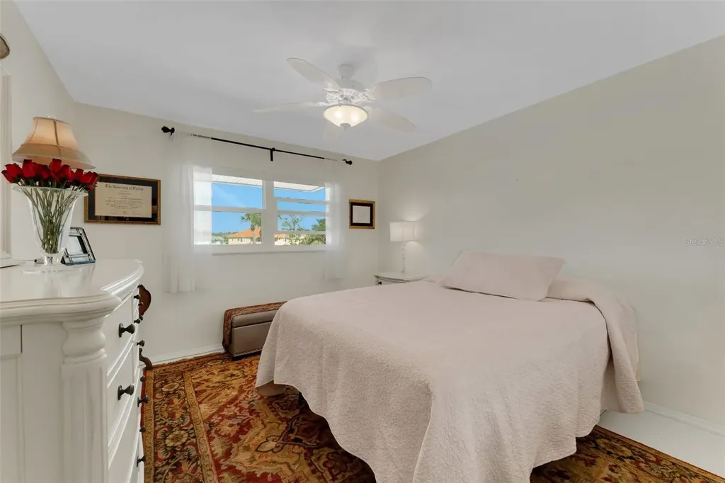 210 Fernwood Circle Seminole FL 33777