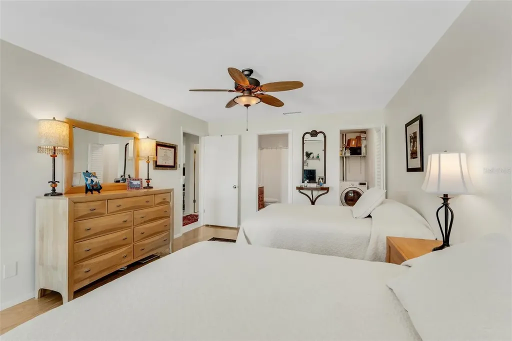210 Fernwood Circle Seminole FL 33777