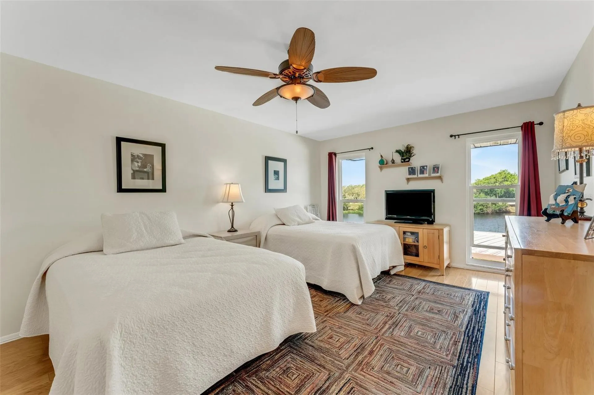 210 Fernwood Circle Seminole FL 33777