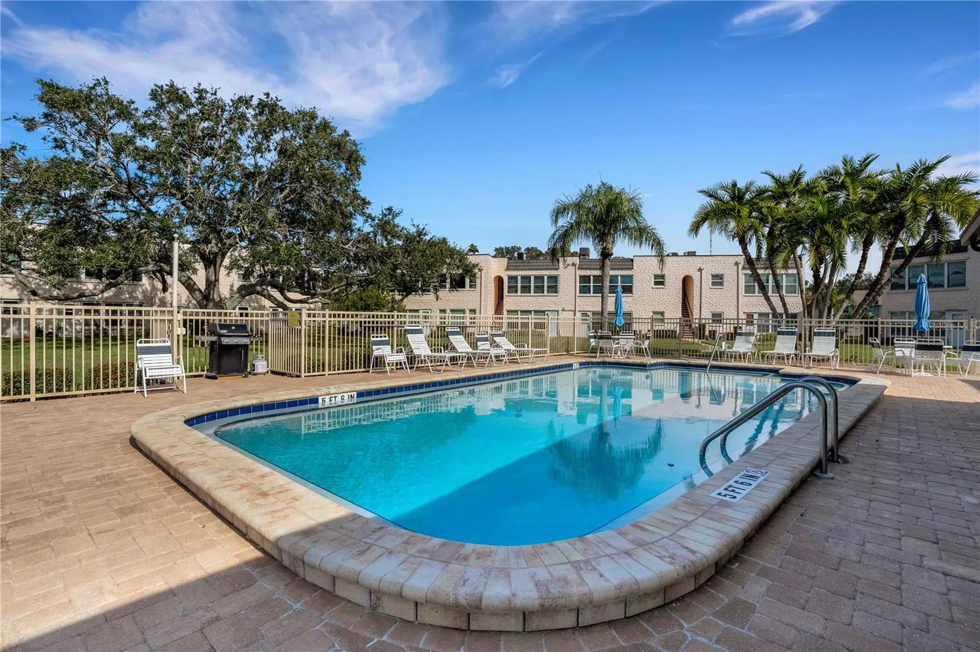 210 Fernwood Circle Seminole FL 33777