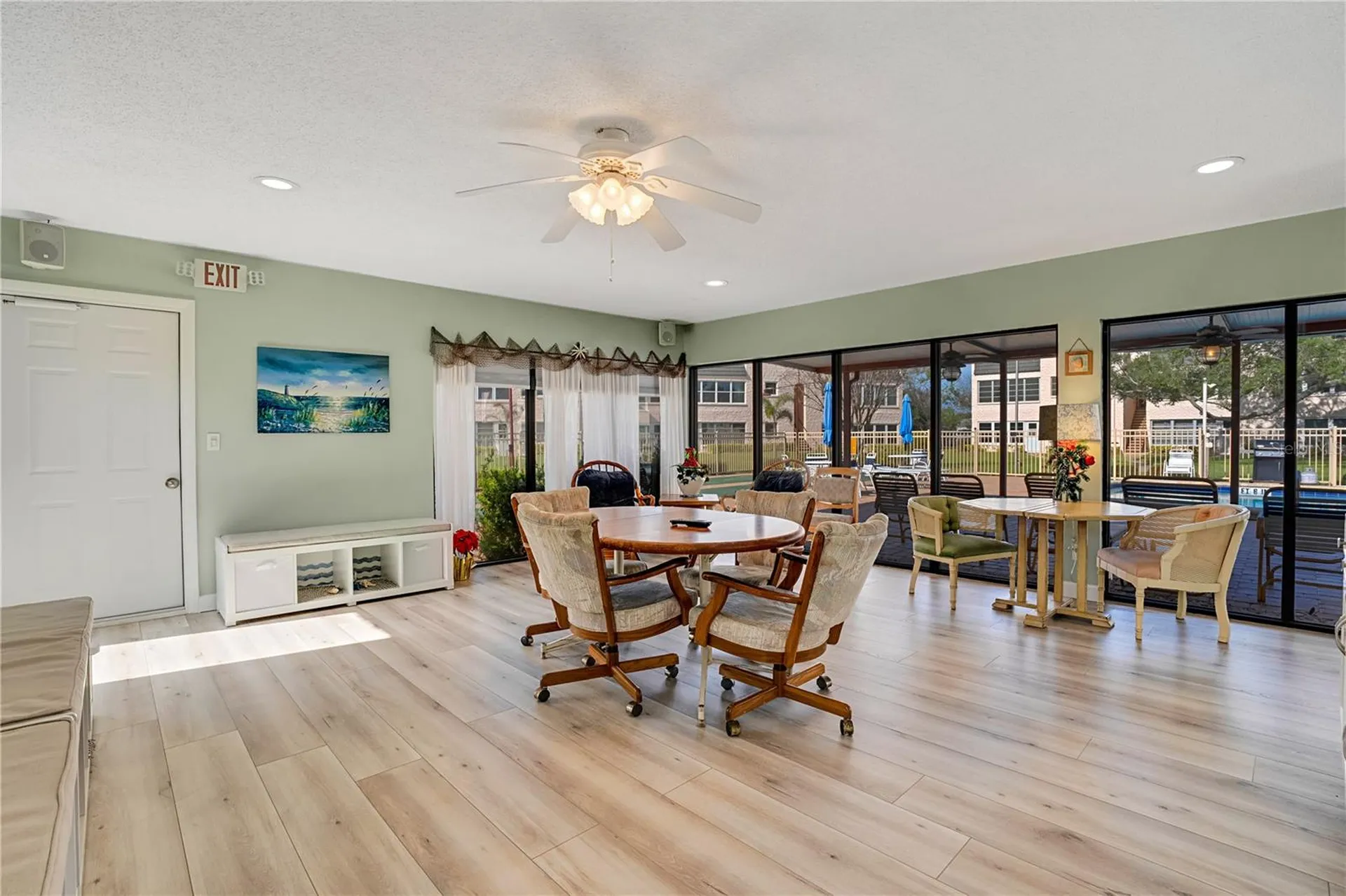 210 Fernwood Circle Seminole FL 33777