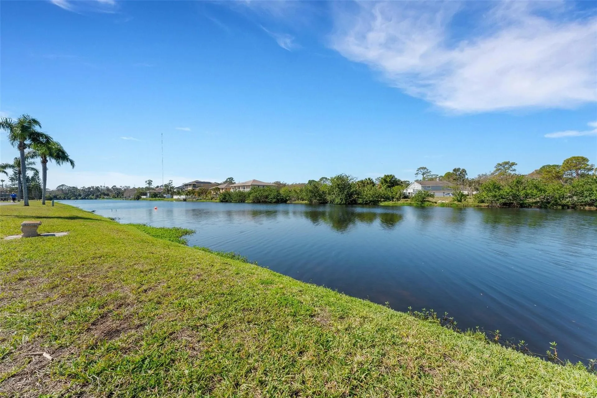 210 Fernwood Circle Seminole FL 33777