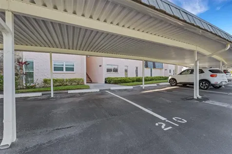 210 Fernwood Circle Seminole FL 33777