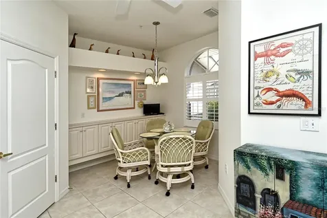 5283 Chase Oaks Drive Sarasota FL 34241