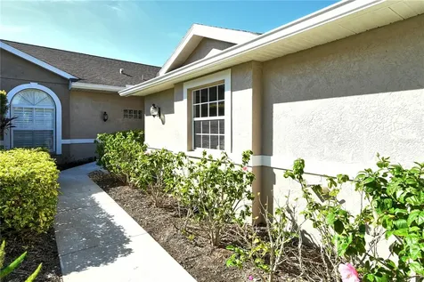 5283 Chase Oaks Drive Sarasota FL 34241
