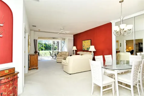 5283 Chase Oaks Drive Sarasota FL 34241