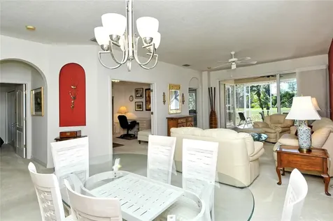 5283 Chase Oaks Drive Sarasota FL 34241