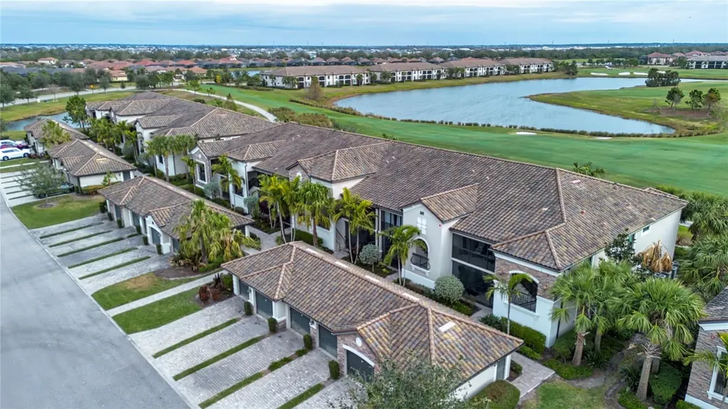 5548 Palmer Circle Bradenton FL 34211