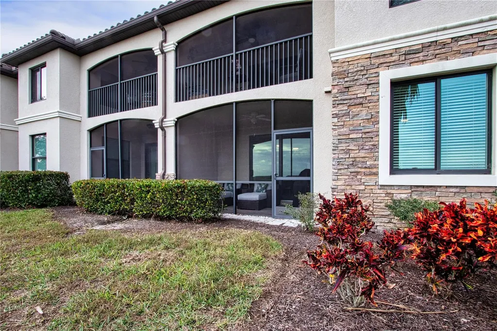 5548 Palmer Circle Bradenton FL 34211