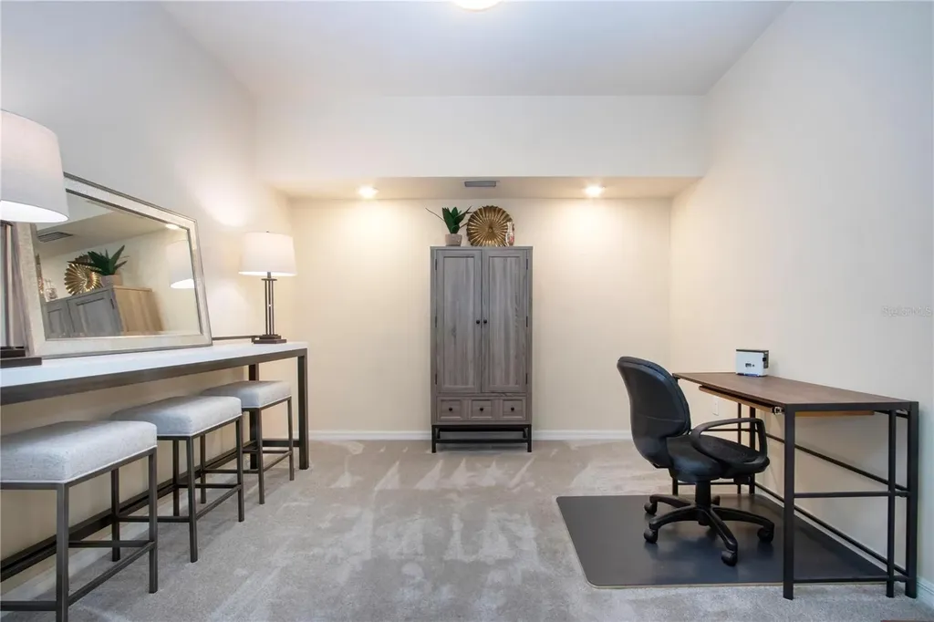 5548 Palmer Circle Bradenton FL 34211