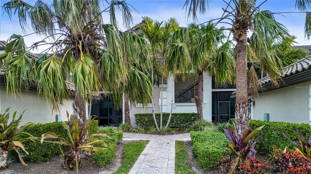 5548 Palmer Circle Bradenton FL 34211