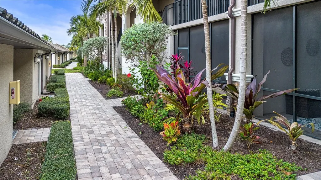 5548 Palmer Circle Bradenton FL 34211