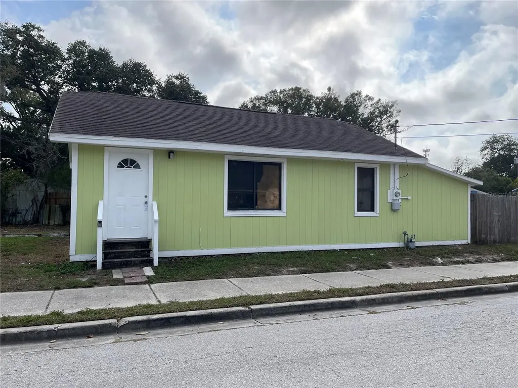 1554 Tilley Avenue Clearwater FL 33756