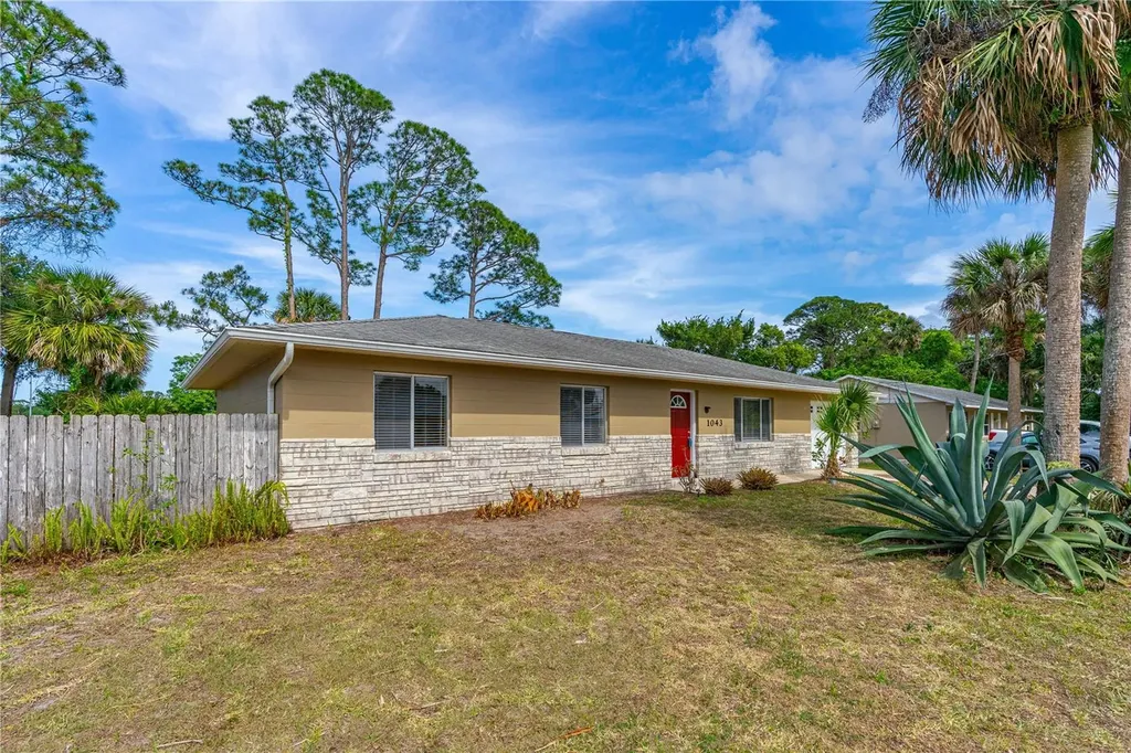 1043 Beulah Drive Edgewater FL 32132