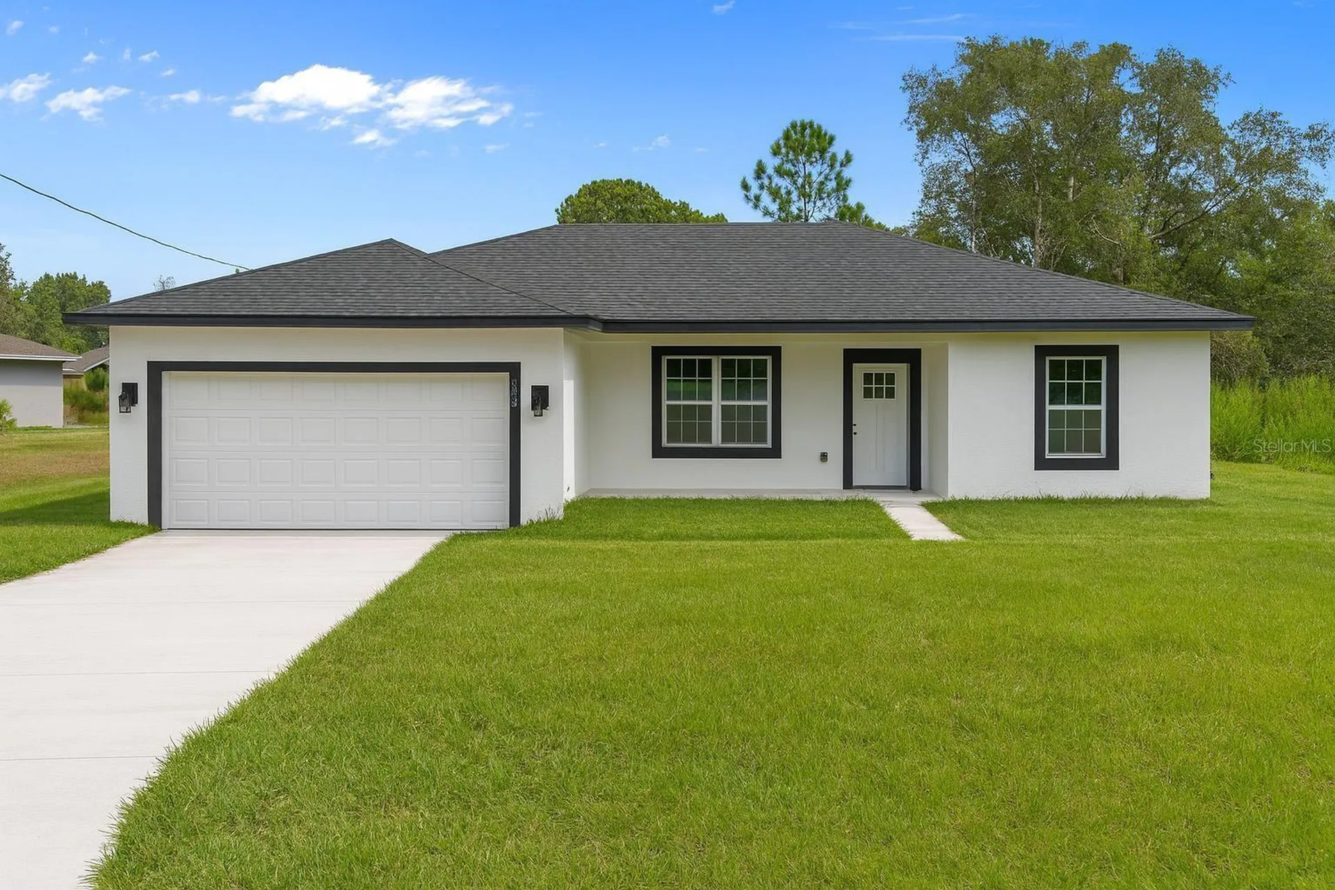 225 Malauka Run N Ocklawaha FL 32179