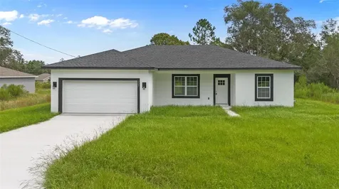 225 Malauka Run N Ocklawaha FL 32179