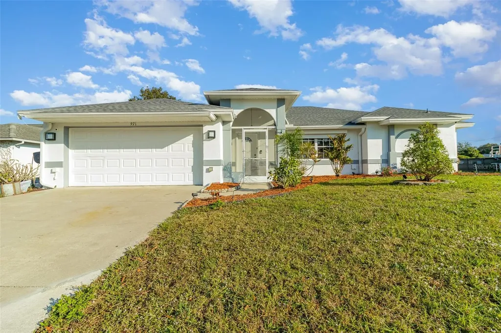 971 Lexington Street NE Palm Bay FL 32907