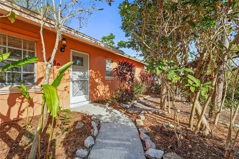 4999 Linwood Street Sarasota FL 34232