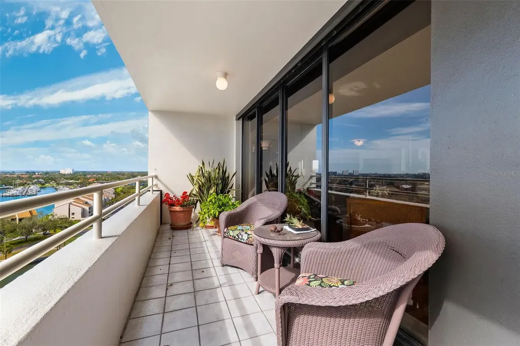 5950 Pelican Bay Plaza S Gulfport FL 33707