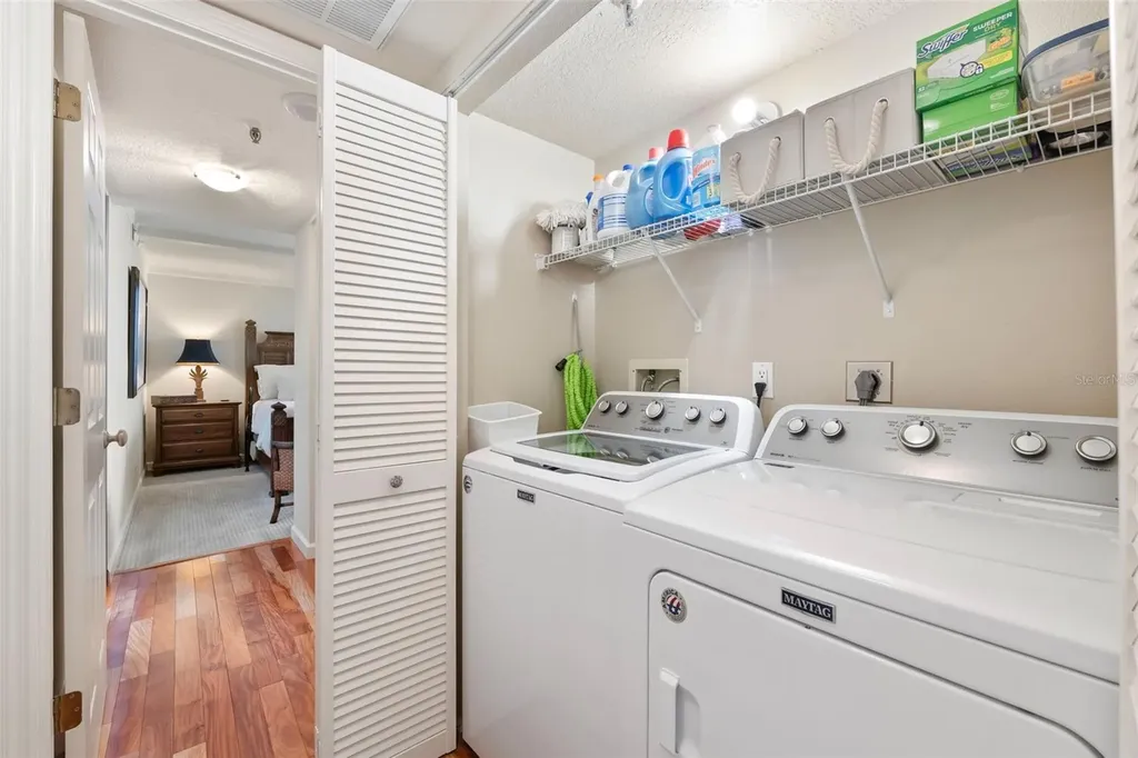 5950 Pelican Bay Plaza S Gulfport FL 33707