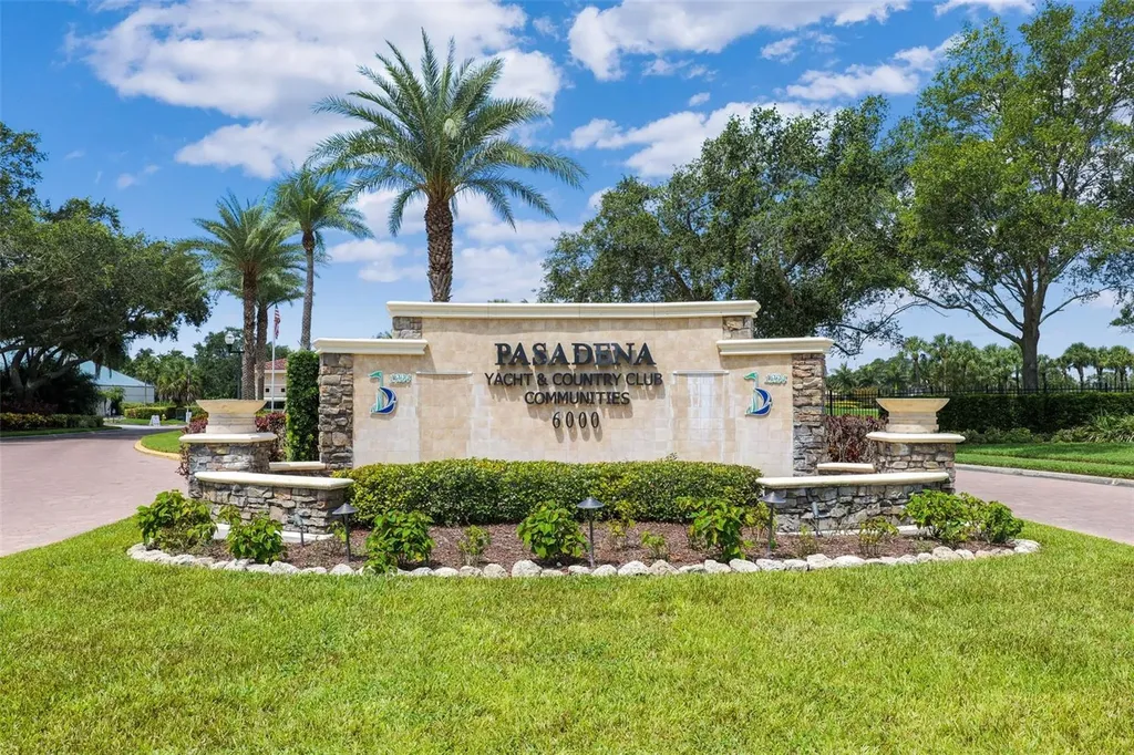 5950 Pelican Bay Plaza S Gulfport FL 33707