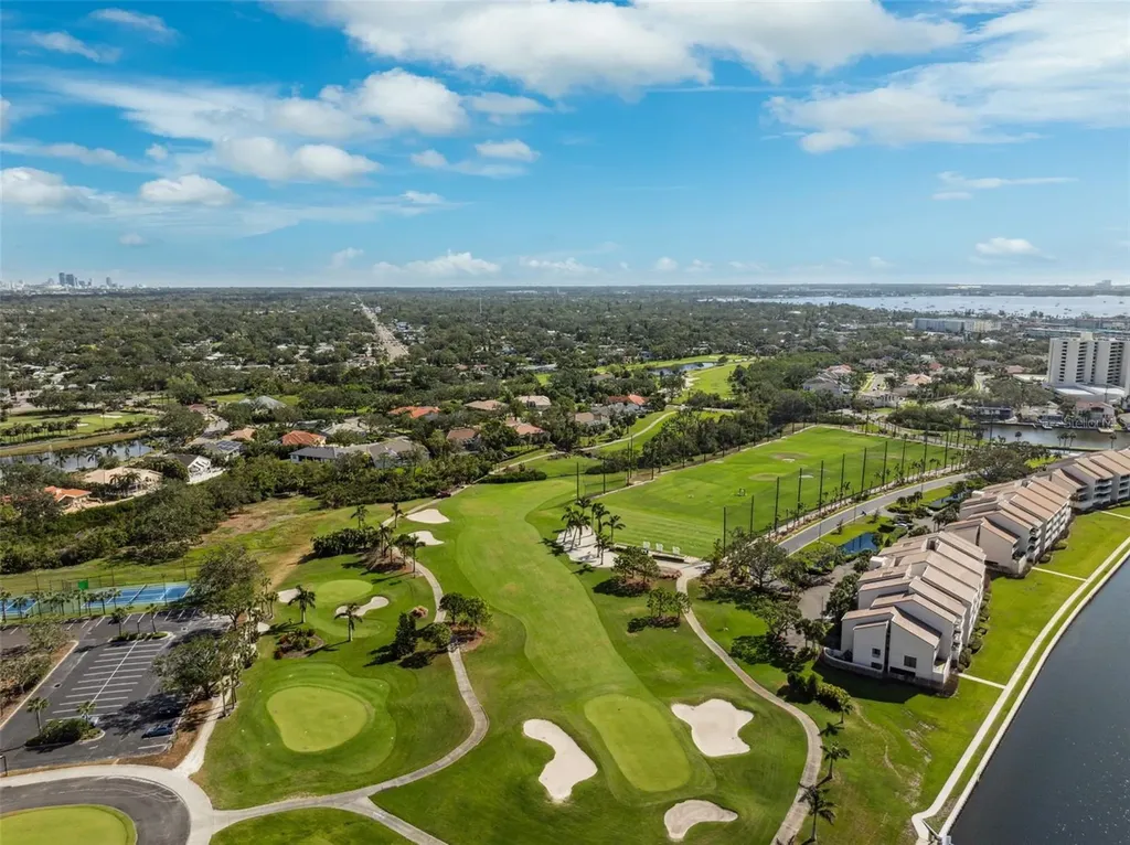 5950 Pelican Bay Plaza S Gulfport FL 33707