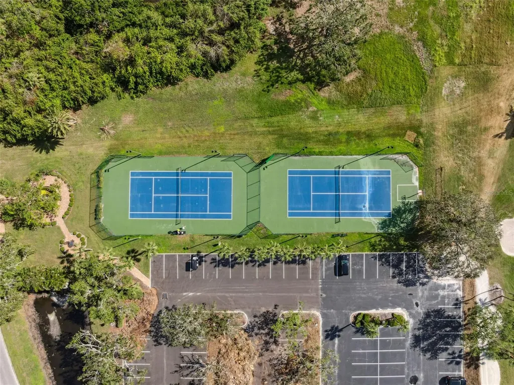 5950 Pelican Bay Plaza S Gulfport FL 33707