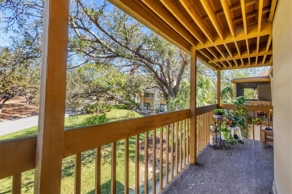 3073 Willow Green Sarasota FL 34235