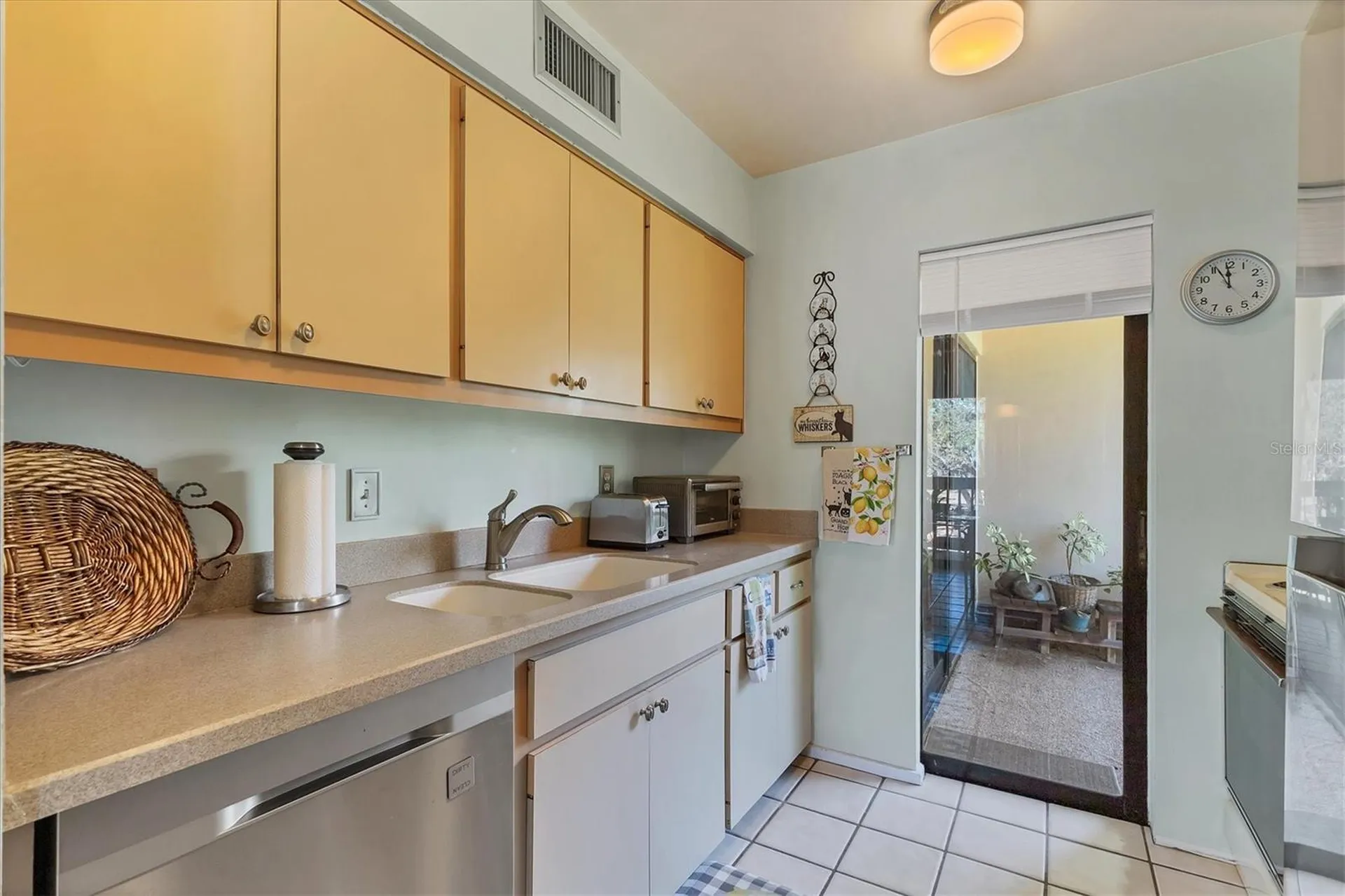 3073 Willow Green Sarasota FL 34235