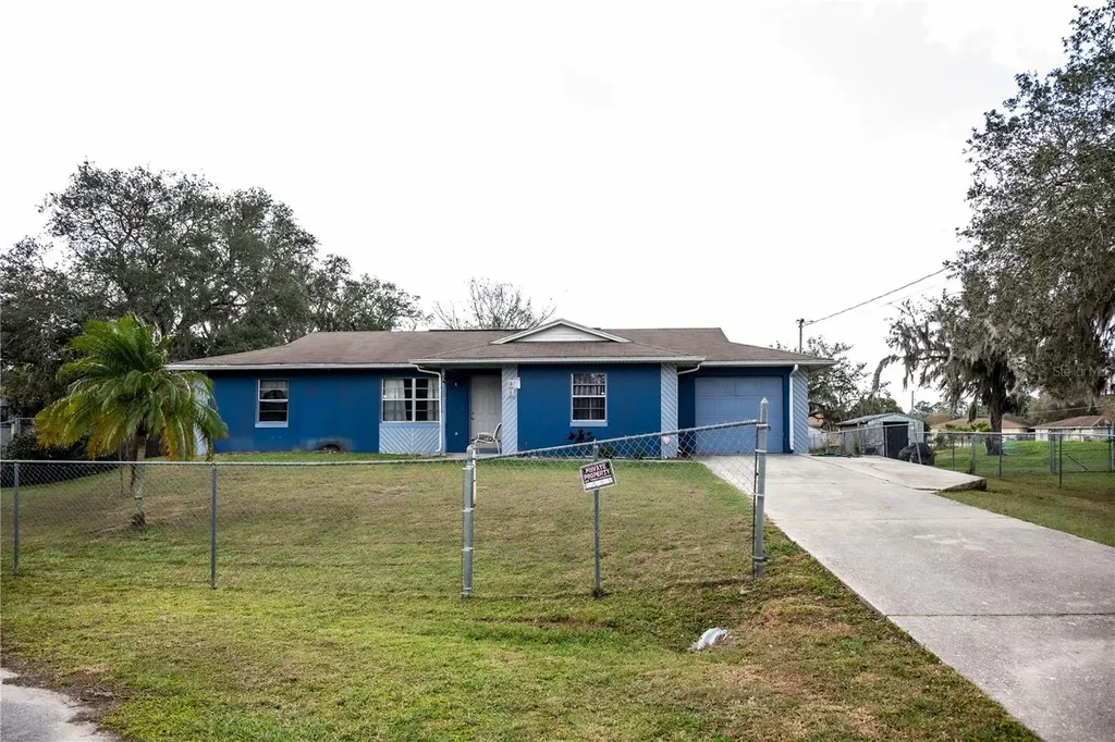 304 Olmo Court Winter Haven FL 33880