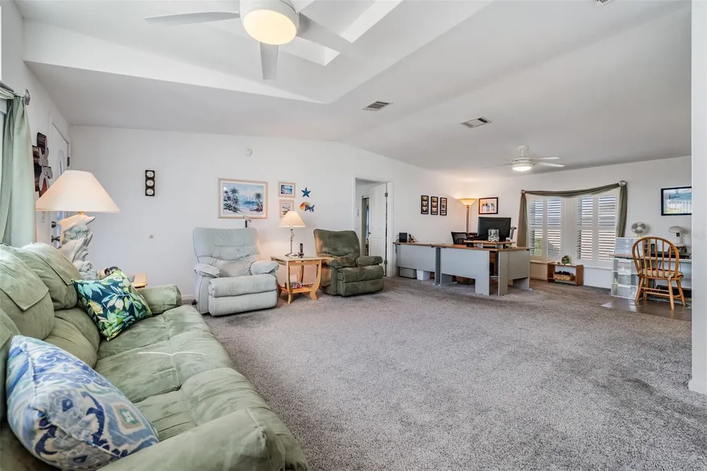 37508 Gill Avenue Zephyrhills FL 33541