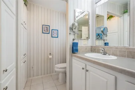 37508 Gill Avenue Zephyrhills FL 33541