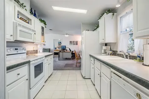 37508 Gill Avenue Zephyrhills FL 33541